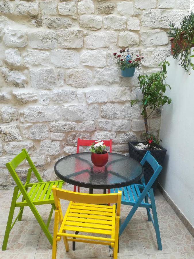 Apartment Nikolina Trogir Exterior foto